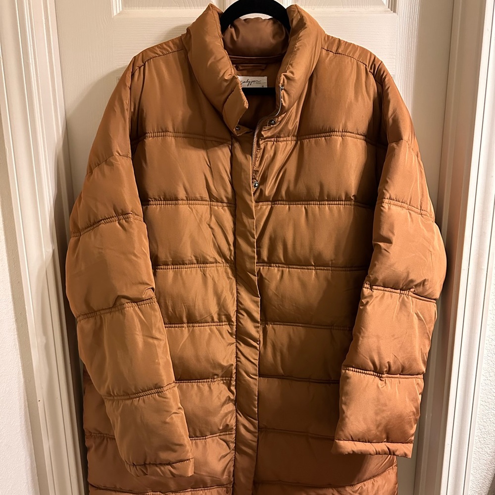 Carly Jean Los Angeles Puffer Coat in Acorn